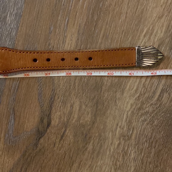 Vintage Native American/Southwestern beaded leather belt - Picture 9 of 9